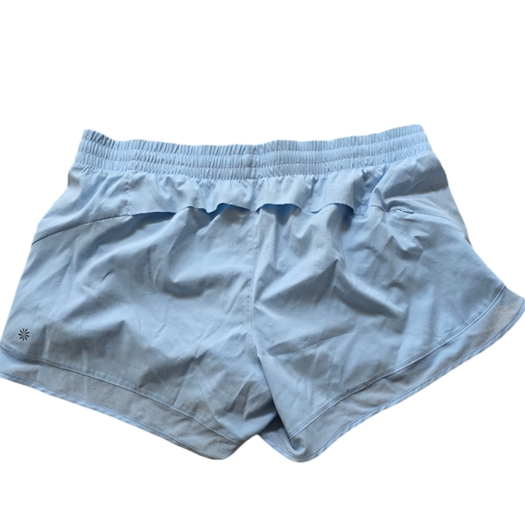 NWT Athleta Mesh Racer Run Shorts 4". Size XL - Picture 6 of 7